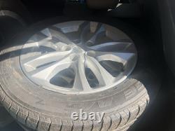 Chevrolet 2 18x8 Front & 2 18x9 Rear Wheels 5 Spoke