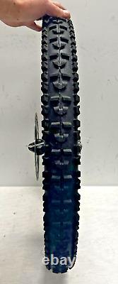 Mavic XE 729 Disc 9-Spd 36-Spoke Thru Axle 26 Wheelset Specialized/Ringle Hubs+
