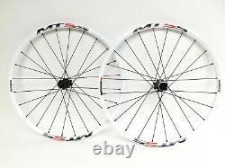 Shimano MT55 26 MTB Wheelset 24 Spoke 15mm Front QR Rear CL Disc Brake White