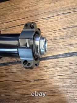 Shimano WH-R8170-C50 front and rear hub and spoke set