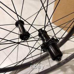 Vittoria ELUSION CARBON RR 30mm Carbon Wheelset Hooked 700c Rim Brake Wheels