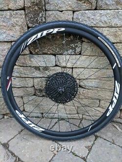 Zipp 30 Course Clincher Disc Brake Wheelset 700c 24 Spokes 10/11- Speed