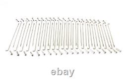 En français, cela se traduirait par : Ensemble de rayons de 18 pouces plaqués nickel pour Harley, adapté pour l'avant ou l'arrière.