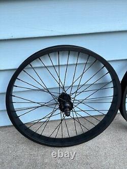 Ensemble de 20 roues de vélo à rayons noirs avant et arrière pour BMX avec axes de 3/8 pouces et nouvelles jantes en aluminium