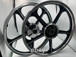 Jantes de sport Honda C70 Passport 1 paire noire avec bagues de roulement 5 rayons de 17 pouces