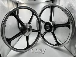 Jantes de sport Honda C70 Passport 1 paire noire avec bagues de roulement 5 rayons de 17 pouces
