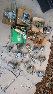 Lot De 18 Pompes À Carburant Nos Vintage