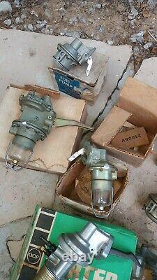Lot De 18 Pompes À Carburant Nos Vintage