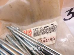 NOS Yamaha YZ450F 2003-04 YZ426F 2000-02 Rayons de roue avant d'origine 5HD-25304-00