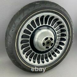 Original Harley-davidson Touring Vorderrad Felge T 17 X 3.00