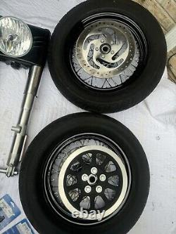 Roues à rayons classiques noires brillantes 16x3,5 pour Harley Davidson Softail avant et arrière