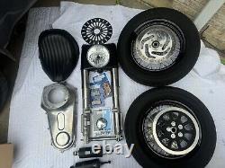 Roues à rayons classiques noires brillantes 16x3,5 pour Harley Davidson Softail avant et arrière