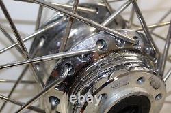 Roues à rayons d'origine Victory Vegas 2003 jantes 21 à l'avant / 4.50x18 à l'arrière
