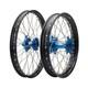 Tusk Imp. Roue Avant Et Arri&egrave;re 1,60x21/2,15x18 Jante Noire/rayons Argent&eacute;s/moyeu Bleu
