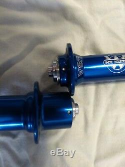 White Industries T11 Hubset, 28h Arrière, 24h Avant, Bleu, Sh-10/11